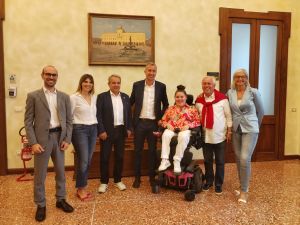 Il sindaco Mattia Missiroli ha presentato la nuova Giunta del Comune di Cervia
