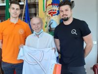 Il Sindaco ha incontrato Patrick Szokolics e Krisztian Horvath personalità famose nel mondo dello sport del teqball
