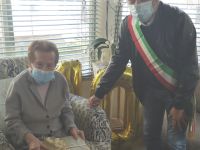 Il Sindaco Massimo Medri ha festeggiato Gaza Santa che ha compiuto 100 anni