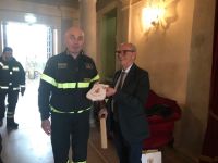 Il Sindaco Massimo Medri ha salutato  il Comandante provinciale dei Vigili del Fuoco Luca Manselli