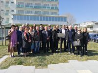 Lungomare Pionieri del Turismo Milano Marittima una targa dedicata a Carlo Allegri.