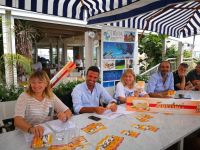 Sulla spiaggia di Cervia l'anteprima della Festa del Torrone di Cremona