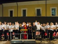 Continuano per tutta l’estate i tradizionali concerti che quest’anno coinvolgono anche Milano Marittima e Pinarella